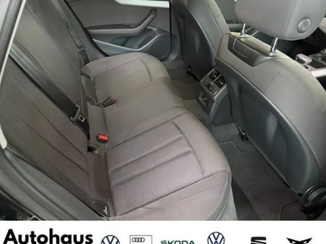Audi A4 40 TFSI S-Tronic