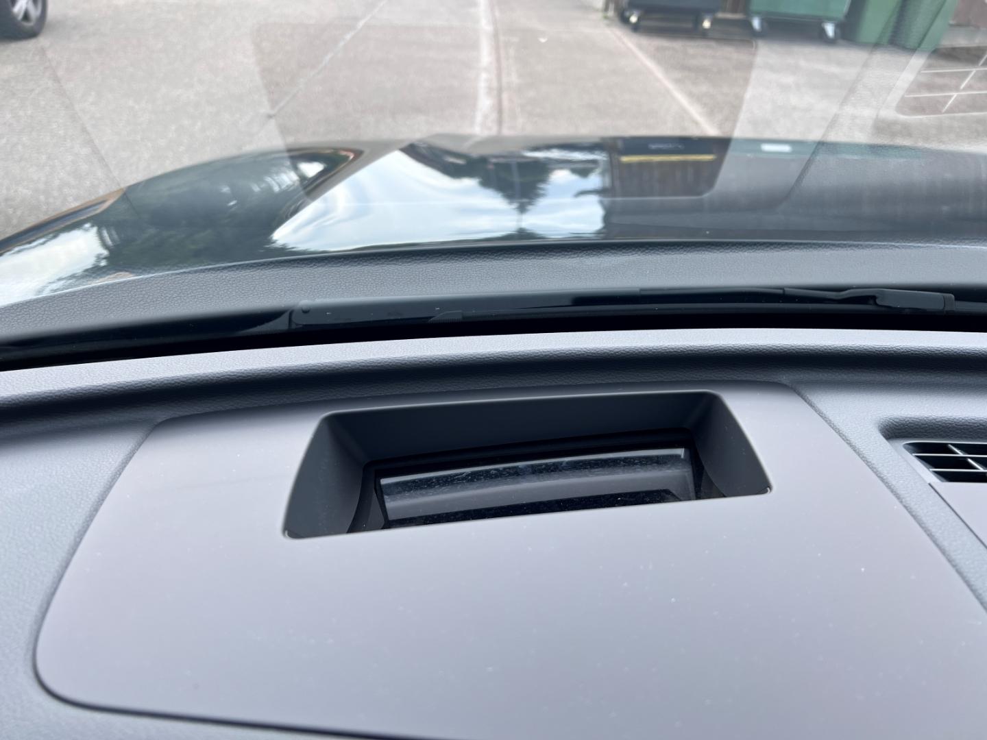 Volkswagen Tiguan 1.5 eTSI IQ.Drive R-Line