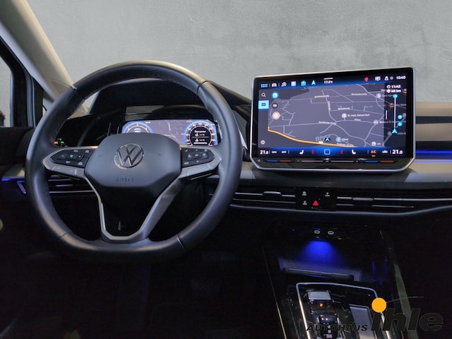 Volkswagen Golf DSG Golf VIII Style Variant