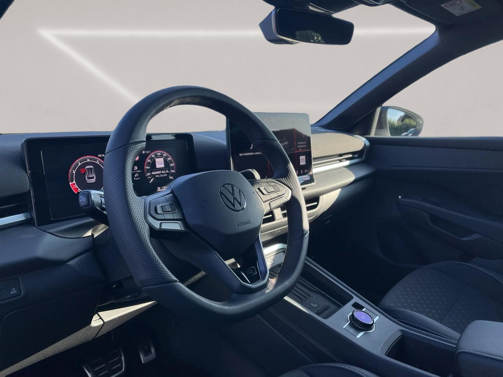 Volkswagen T-Roc 1.5 TSI DSG R-Line