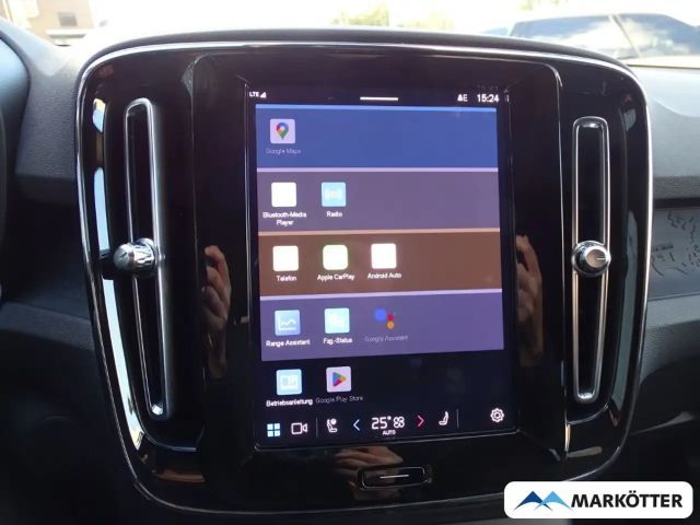 Volvo XC40 Core Recharge