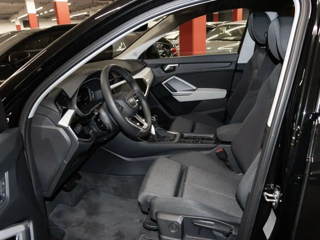 Audi Q3 35 TFSI S-Tronic