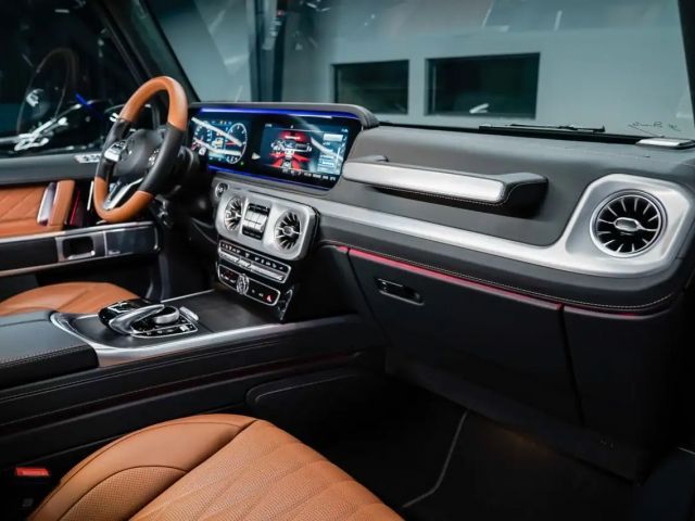 Mercedes-Benz G 400 AMG Line