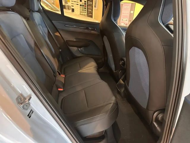 Volvo EX30 Achterwielaandrijving Plus