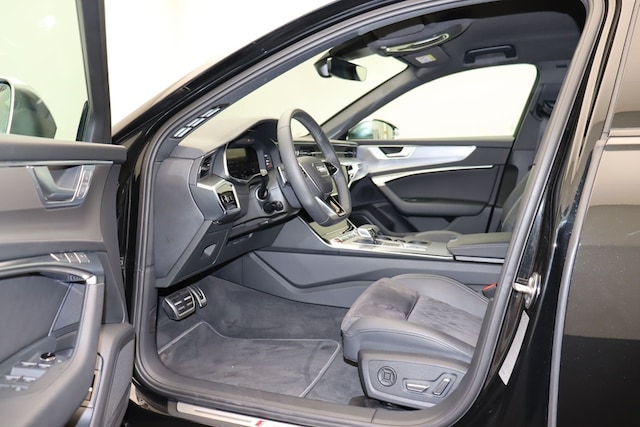 Audi S6 Quattro Sedan