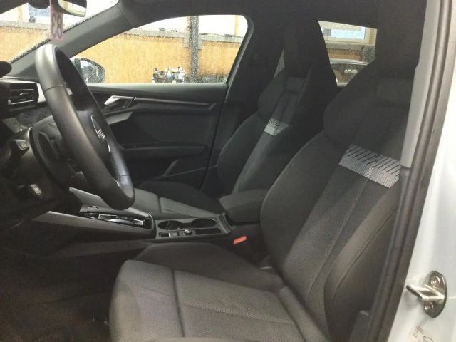 Audi A3 35 TFSI Sedan Sportback