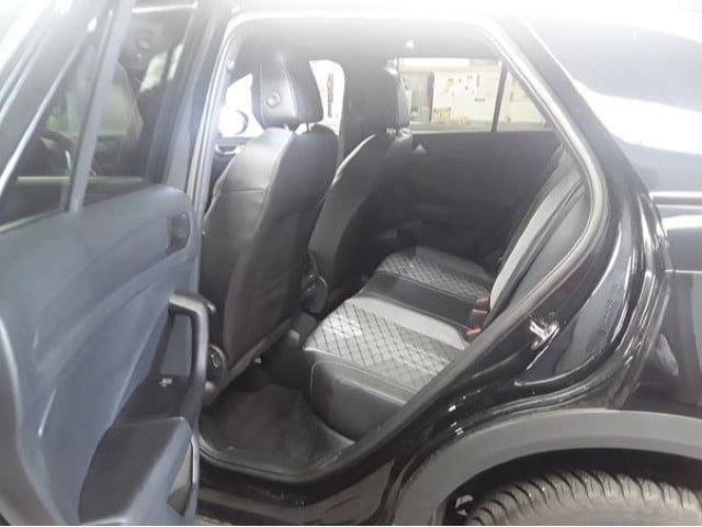 Volkswagen T-Roc 1.5 TSI DSG R-Line