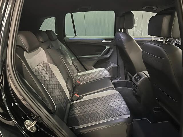 Volkswagen Tiguan 4Motion R-Line