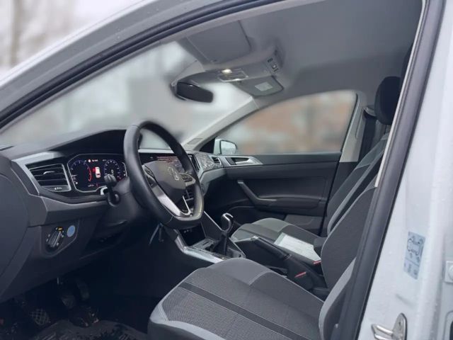 Volkswagen Polo 1.0 TSI Style