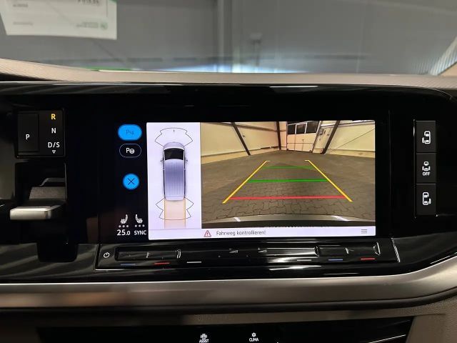 Volkswagen Multivan Lang Style T7