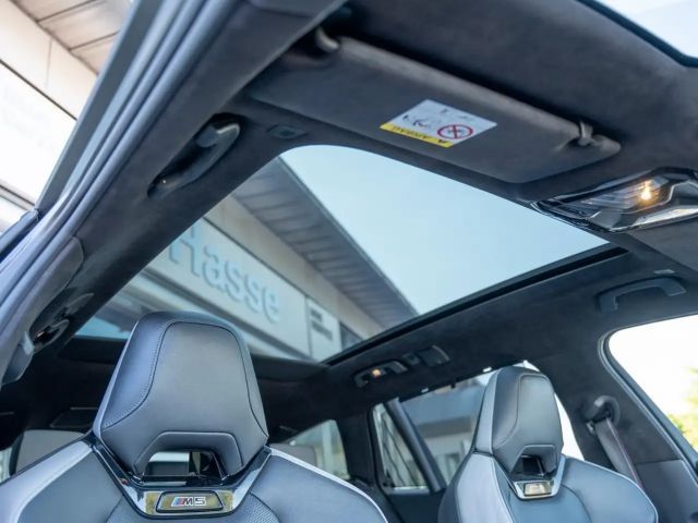 BMW M5 Touring xDrive