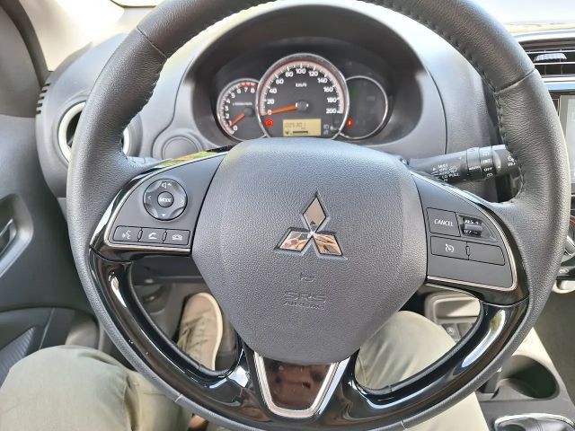 Mitsubishi Space Star Star