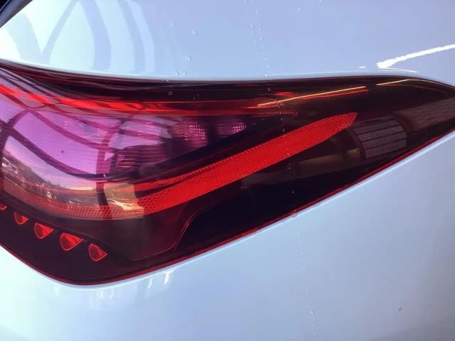 Mercedes-Benz CLA 200 AMG Line Shooting Brake