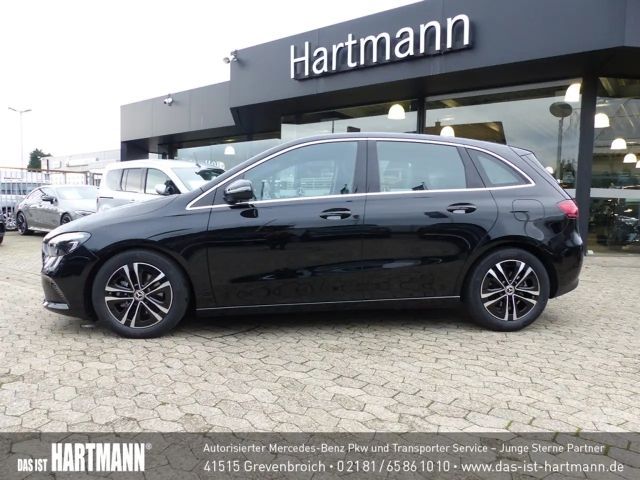 Mercedes-Benz B 200 Progressive Sedan