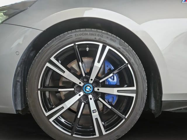 BMW i5 M-Sport M60 Touring xDrive