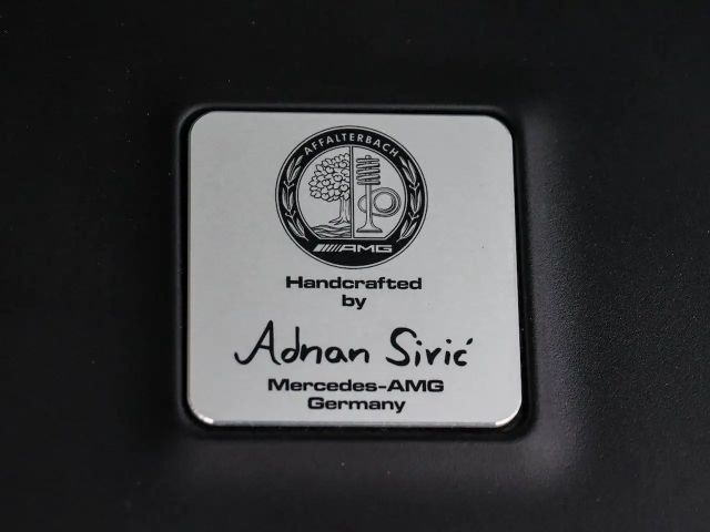 Mercedes-Benz AMG GT 4MATIC+ AMG Line