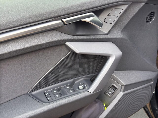 Audi A3 30 TFSI S-Tronic Sportback