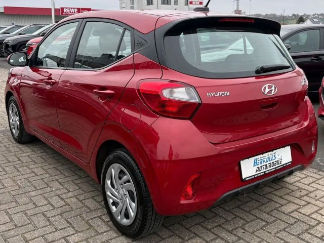 Hyundai i10 1.0