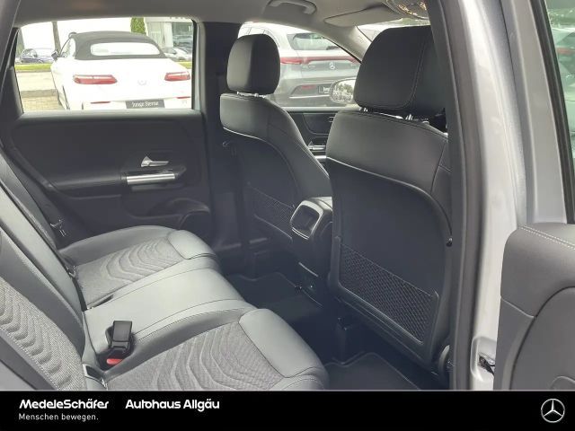 Mercedes-Benz B 200 Progressive