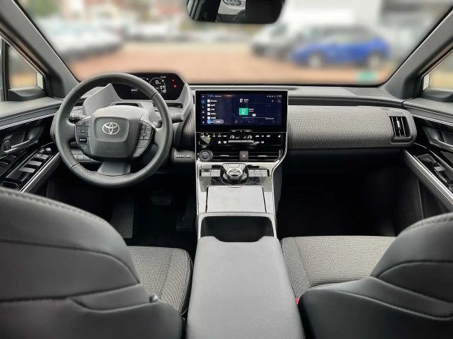 Toyota bZ4X 4x2 Team D