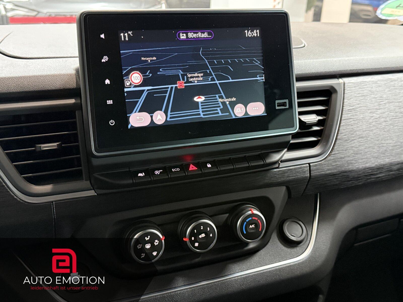 Nissan Primastar Tekna dCi 150