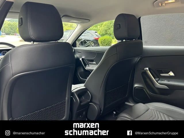 Mercedes-Benz A 180 A 180 Progr. AHK+Winter+Kamera+Carbon+LED+MY24