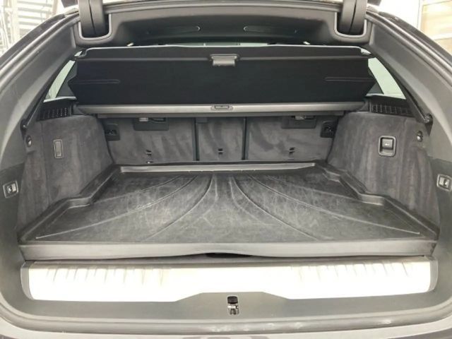 BMW 530 530e Touring xDrive