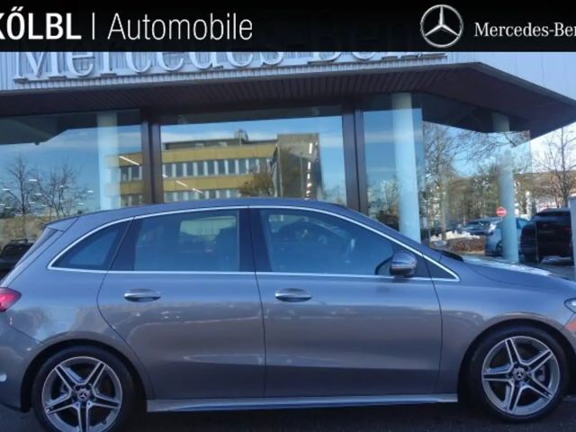 Mercedes-Benz B 220 4MATIC AMG Line