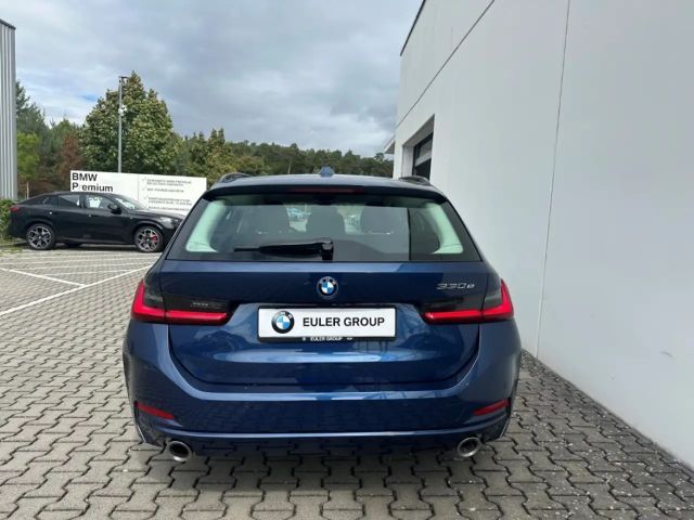 BMW 330 330e Touring