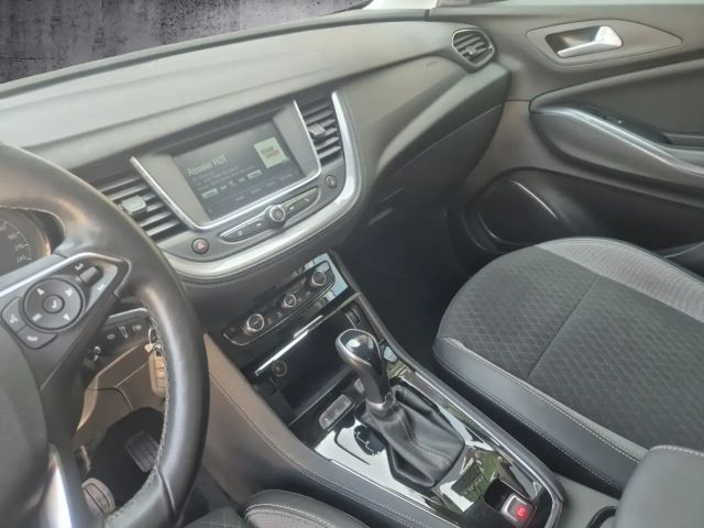 Opel Grandland X 1.2 Turbo Turbo