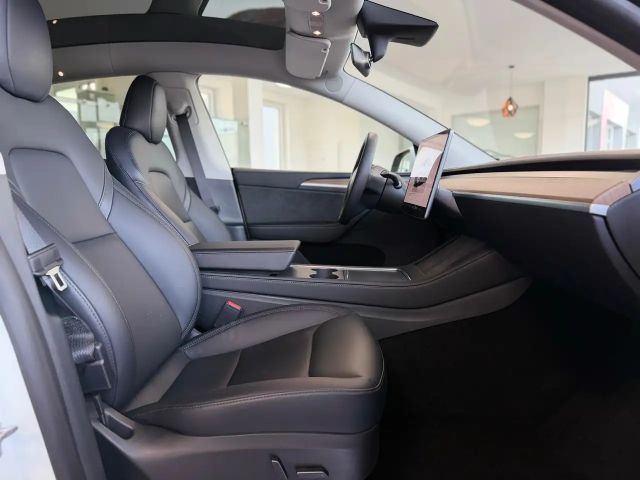 Tesla Model Y Performance