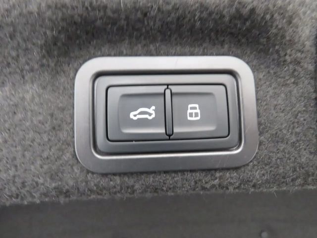 Audi A6 Hybride Quattro Sedan