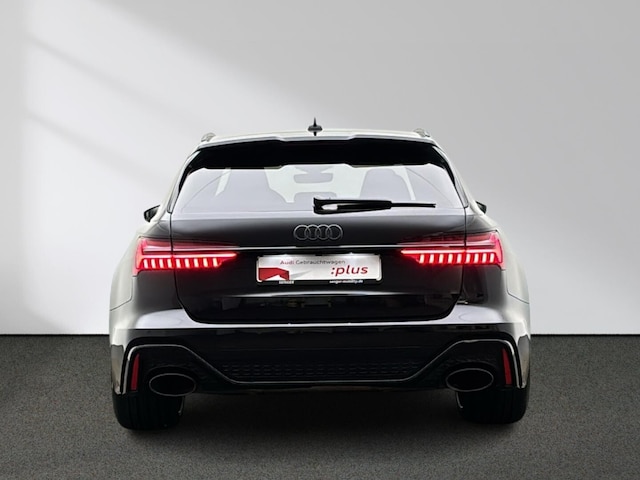 Audi RS6 Avant Quattro