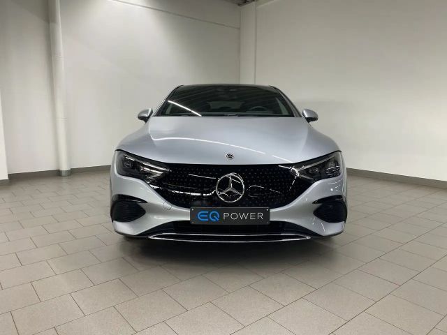 Mercedes-Benz EQE 300 Electric Art Sedan