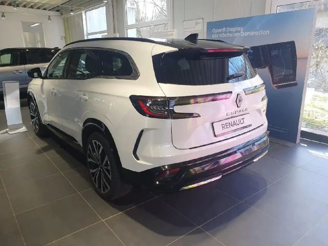 Renault Espace E-Tech Hybrid Iconic