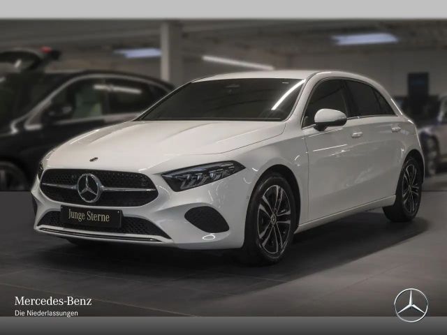 Mercedes-Benz A 180 Progressive