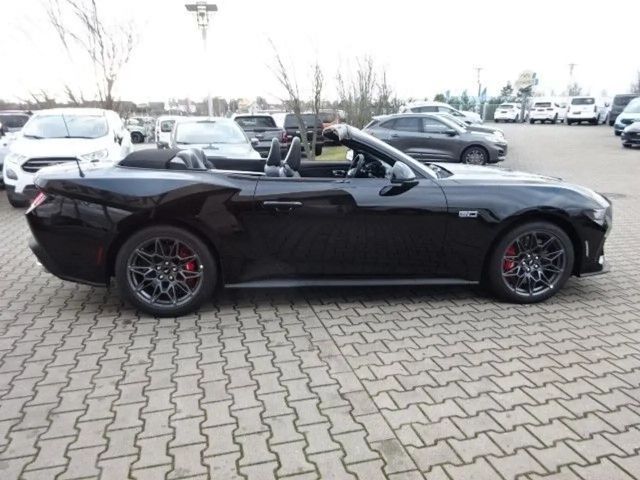 Ford Mustang Convertible GT 5.0 V8