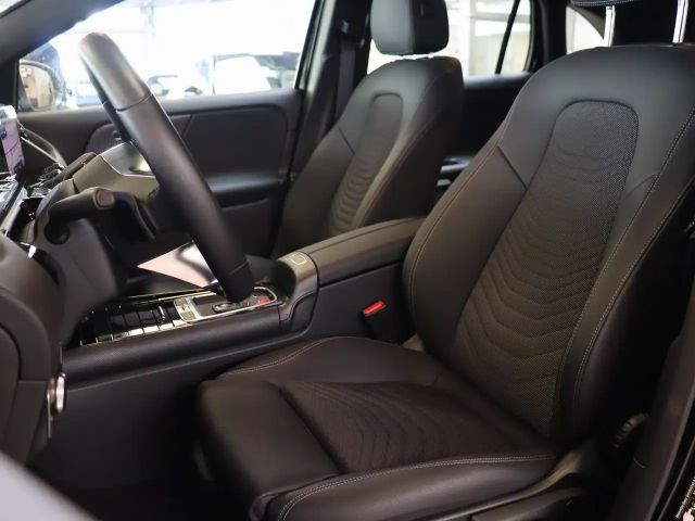 Mercedes-Benz GLA 180 GLA 180 d