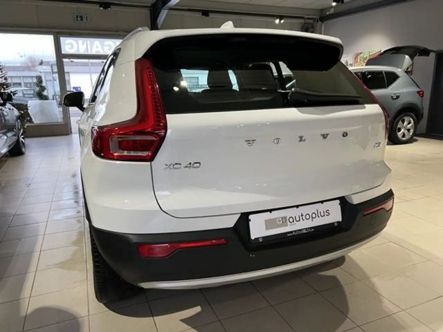 Volvo XC40 Momentum T3