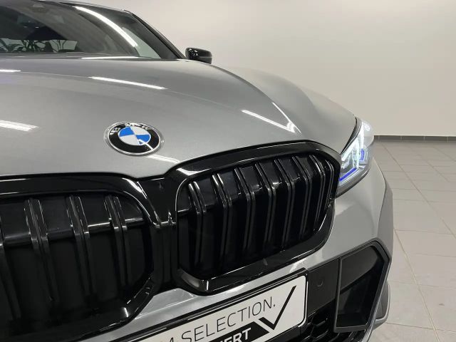 BMW 330 330d M-Sport Sedan