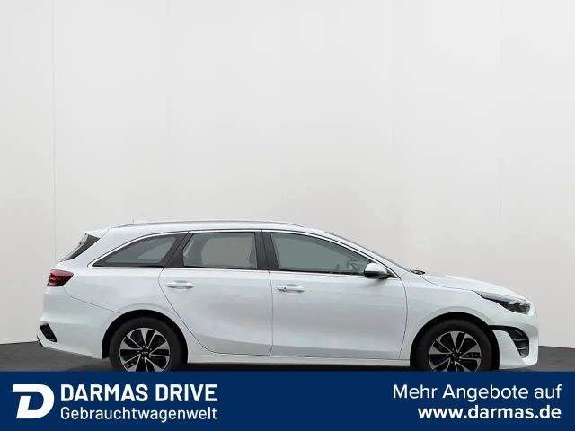 Kia Ceed Hybrid PHEV SportWagon Vision