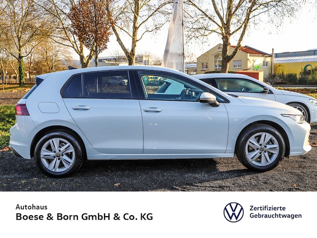 Volkswagen Golf 1.5 eTSI DSG