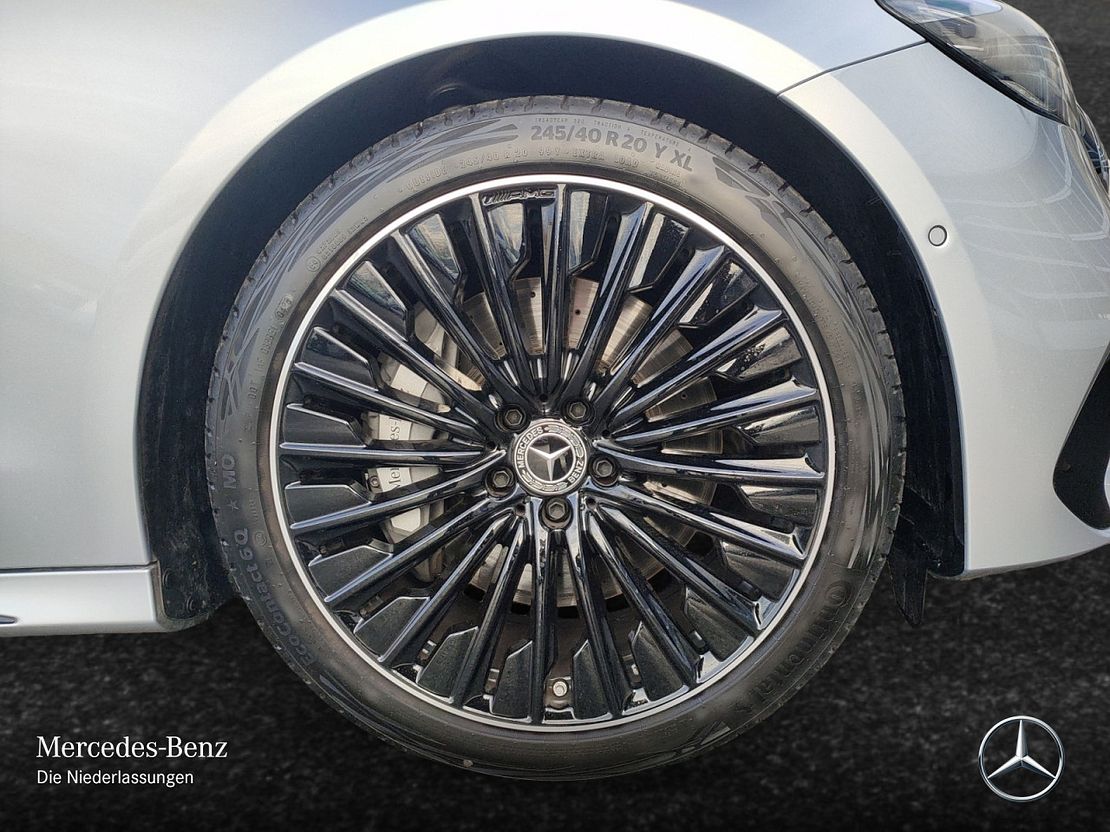 Mercedes-Benz E 200 AMG Line Sedan