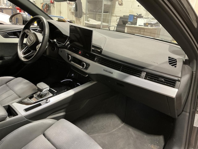 Audi A4 40 TDI Avant Quattro S-Line S-Tronic