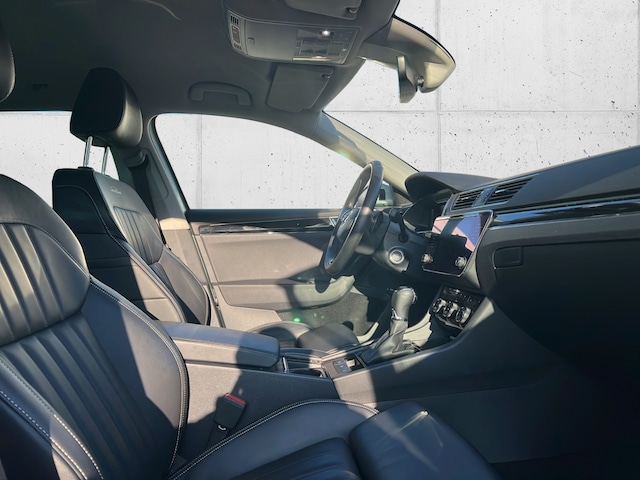 Skoda Superb 2.0 TSI Combi