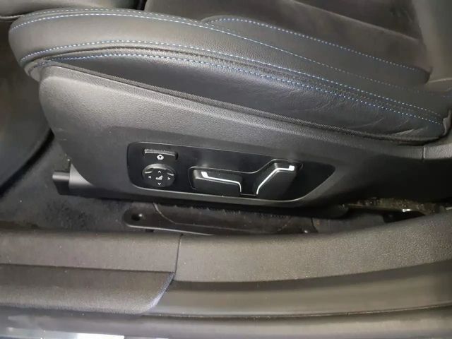 BMW 320 320i M-Sport Touring