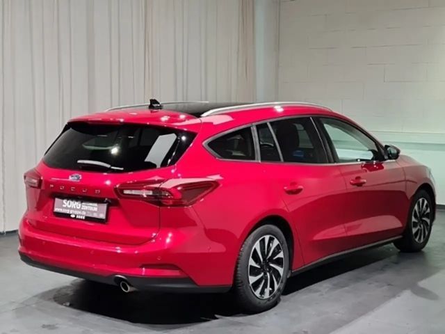 Ford Focus EcoBoost Titanium