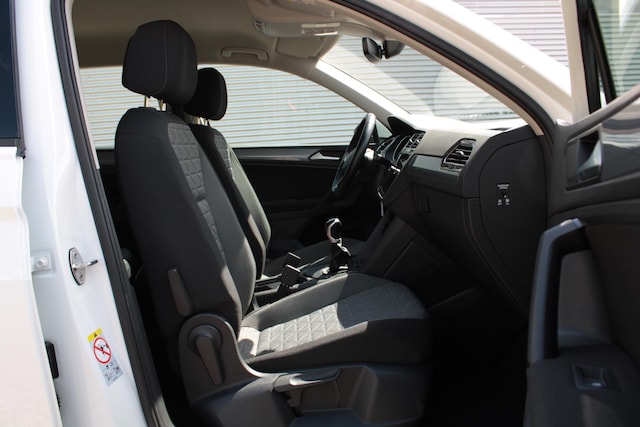 Volkswagen Tiguan 1.5TSI NAVI LED LM17 Climatronic DAB+