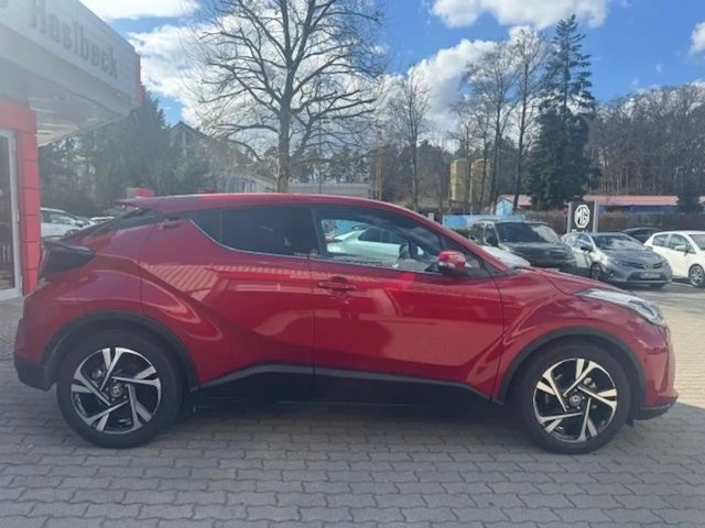 Toyota C-HR Hybride Team D