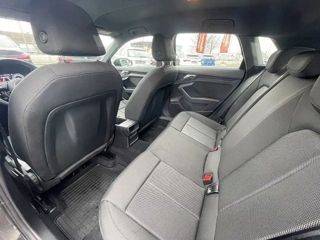 Audi A3 30 TDI Sedan Sportback